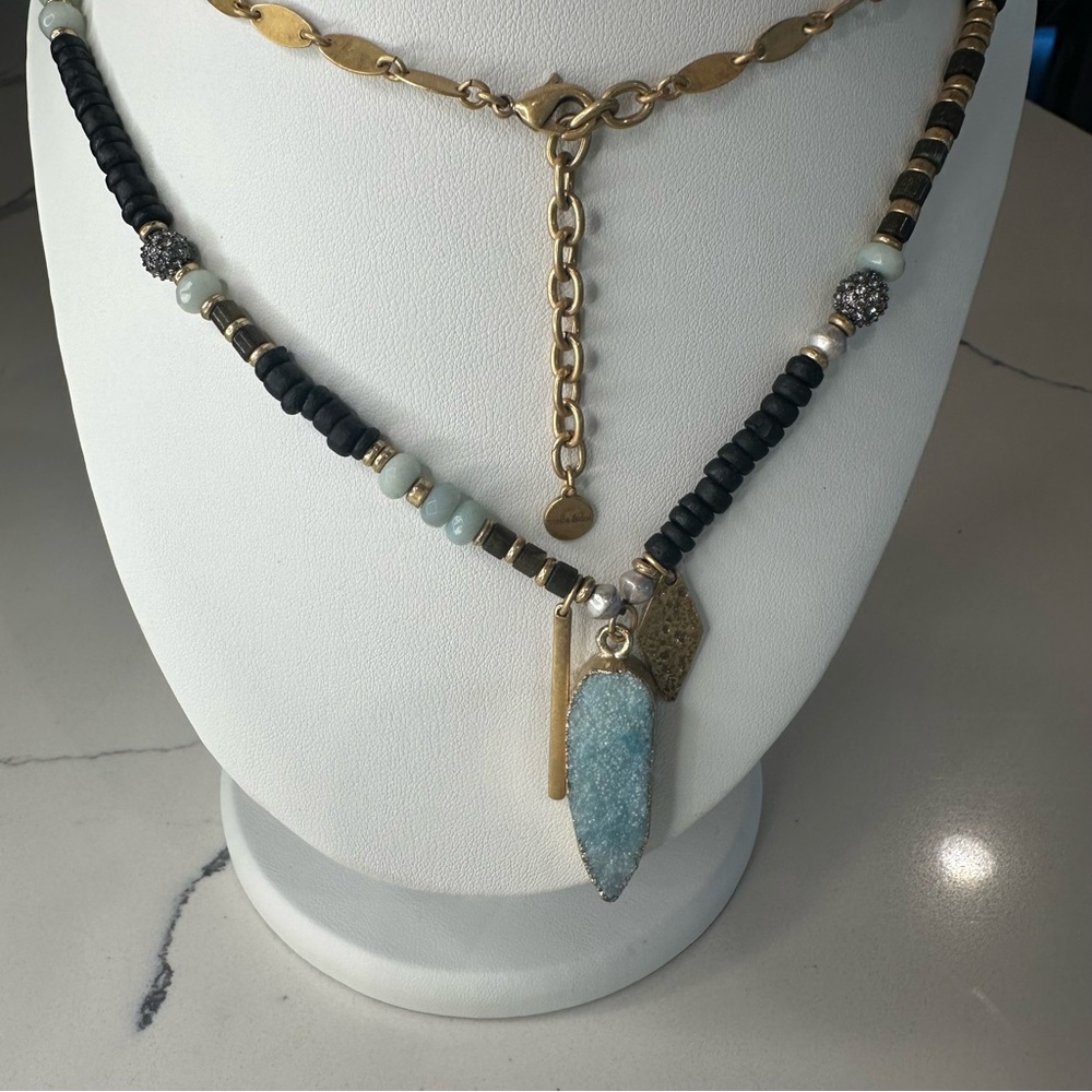 Stella & Dot Artisan Pendant Necklace